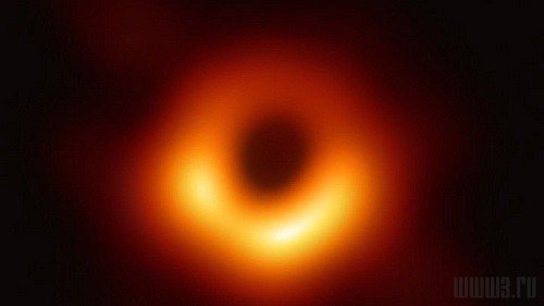 Физикам дали «Научного Оскара» и $3 млн за первое в мире фото чёрной дыры